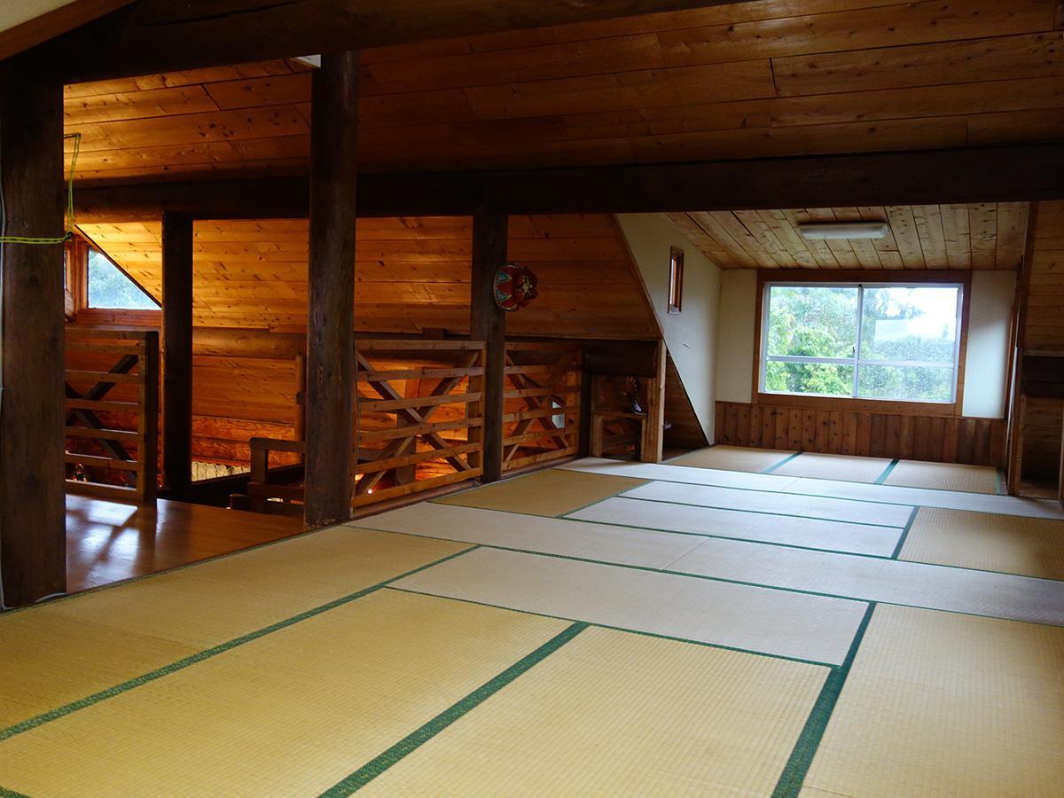 Log Pension Izumigamori Motobu Exterior photo